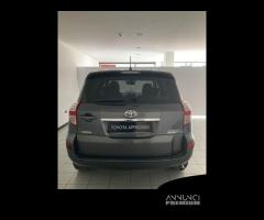 Toyota RAV4 2.2 D-4D 150 CV DPF Exclusive