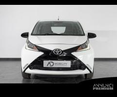 Toyota Aygo 1.0 VVT-i 69 CV 5 porte x-play