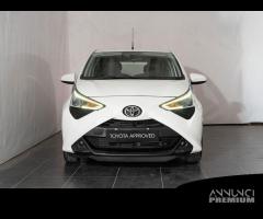 Toyota Aygo Connect 1.0 VVT-i 72 CV 5 porte x...