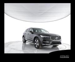 VOLVO XC60 T6 AWD Plug-in hybrid Elettrica/Benzi