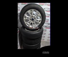 CERCHI E GOMME FORD ECOSPORT 5 PEZZI 205 60 16