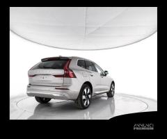 VOLVO XC60 T6 AWD Plug-in hybrid Elettrica/Benzi