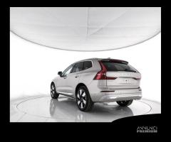 VOLVO XC60 T6 AWD Plug-in hybrid Elettrica/Benzi