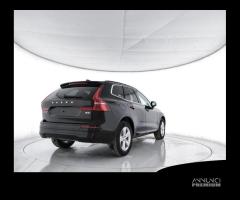 VOLVO XC60 B5 AWD Mild hybrid Benzina Core - 3