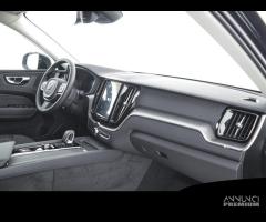 VOLVO XC60 B5 AWD Mild hybrid Benzina Core - 12