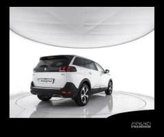 PEUGEOT 5008 BlueHDi 120 S&S EAT6 GT Line 7 Post