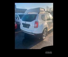 Baule posteriore portellone dacia duster - 3