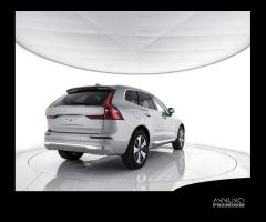 VOLVO XC60 T6 AWD Plug-in hybrid Elettrica/Benzi