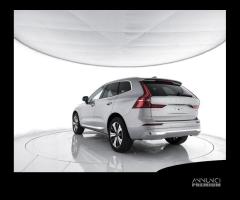 VOLVO XC60 T6 AWD Plug-in hybrid Elettrica/Benzi