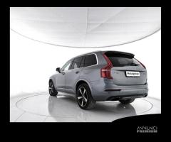 VOLVO XC90 XC90 2.0 d5 R-design awd 235cv geartr