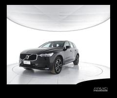 VOLVO XC60 B4 (d) AWD Geartronic Business Plus