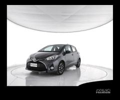 TOYOTA Yaris 1.5 Hybrid 5 porte Active