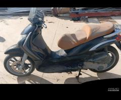 Piaggio Beverly 250