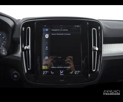 VOLVO XC40 T2 Geartronic Momentum Pro - 15