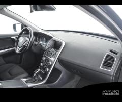 VOLVO XC60 D4 Summum - 12