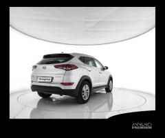 HYUNDAI Tucson 1.7 CRDi Xpossible - PER OPERATOR