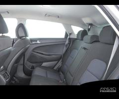 HYUNDAI Tucson 1.7 CRDi Xpossible - PER OPERATOR - 10