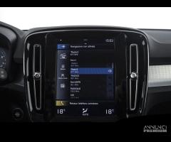 VOLVO XC40 T2 Momentum Core Auto - 14