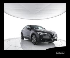 ALFA ROMEO Stelvio 2.2 Turbodiesel 210 CV AT8 Q4