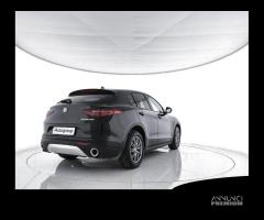 ALFA ROMEO Stelvio 2.2 Turbodiesel 210 CV AT8 Q4