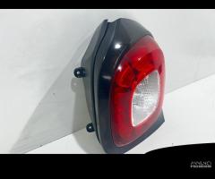 STOP FANALE POSTERIORE DESTRO SMART Forfour 453 (1