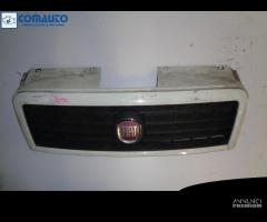 Griglia ant FIAT DOBLO '05 - 1