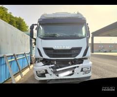 Auto completa per ricambi IVECO STRALIS '13 - 1