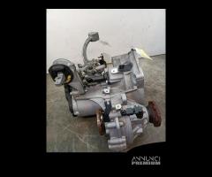 CAMBIO MANUALE COMPLETO AUDI A2 Serie (8Z0) 02J300 - 3