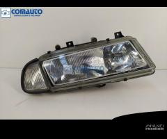 Faro ant dx LANCIA DELTA II '93