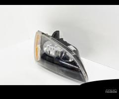 FARO ANTERIORE DESTRO FORD Focus Berlina 3Â° Serie - 2