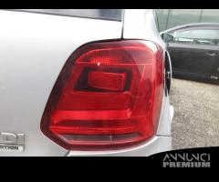 Fanale posteriore destro VOLKSWAGEN POLO del 2016