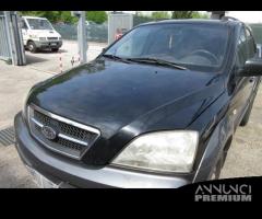 Proiettore sinistro KIA SORENTO del 2004