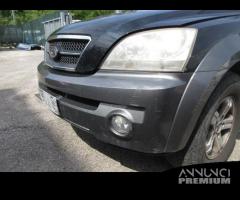 Proiettore sinistro KIA SORENTO del 2004