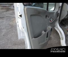 Porta anteriore sx RENAULT MASTER del 2005 - 9