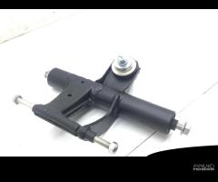 STAFFA SUPPORTO MOTORE PIAGGIO VESPA PRIMAVERA E5 - 4