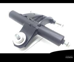 STAFFA SUPPORTO MOTORE PIAGGIO VESPA PRIMAVERA E5 - 11