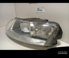 FARO ANTERIORE SINISTRO AUDI A6 Berlina Serie C5 ( - 3