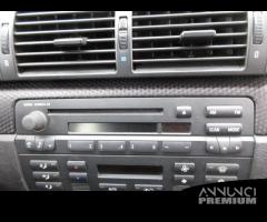 Autoradio BMW 320D del 2004