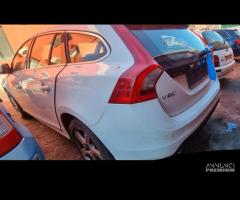 Ricambi Volvo V60 2012 2.0 diesel