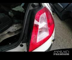 Fanale posteriore destro RENAULT MEGANE del 2003