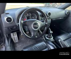 AUDI TT MK1 per ricambi usati AUQ - 13