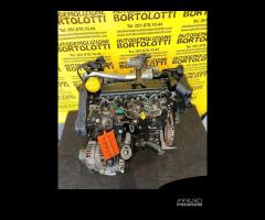 RENAULT CLIO motore usato K9KT7 - 2