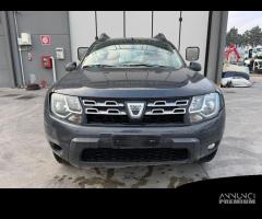 DACIA DUSTER per ricambi usati K9KR8