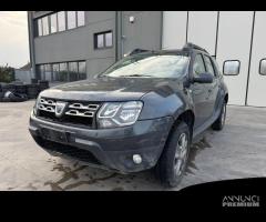 DACIA DUSTER per ricambi usati K9KR8