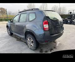 DACIA DUSTER per ricambi usati K9KR8