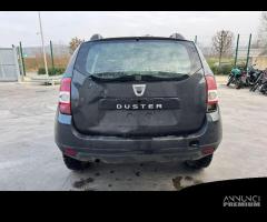 DACIA DUSTER per ricambi usati K9KR8 - 6