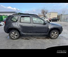 DACIA DUSTER per ricambi usati K9KR8 - 8