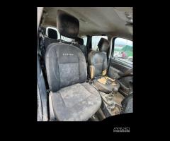 DACIA DUSTER per ricambi usati K9KR8 - 10