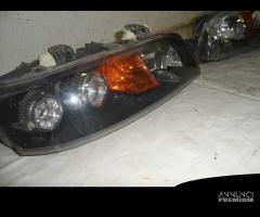 FARO ANTERIORE DESTRO FIAT Punto Berlina 5P 2Â° Se