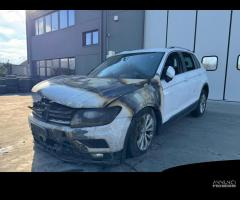 VOLKSWAGEN TIGUAN per ricambi usati DGD